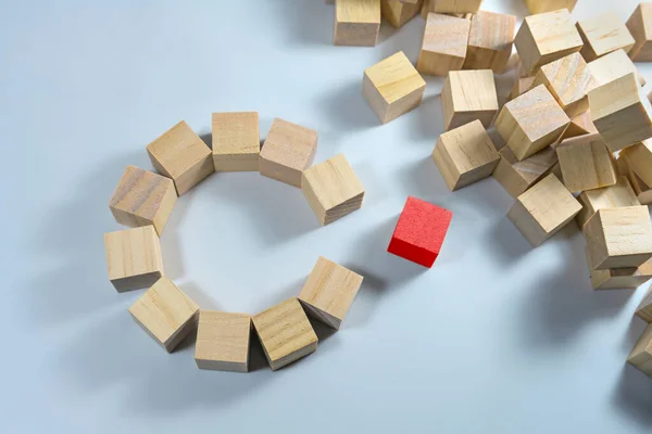 Many Wooden Cubes Some Them Together Forming Circle Gap One — Stock Photo, Image