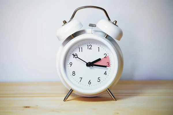 Reloj Despertador Vintage Que Muestra Cambio Horario Verano Volver Hora — Foto de Stock