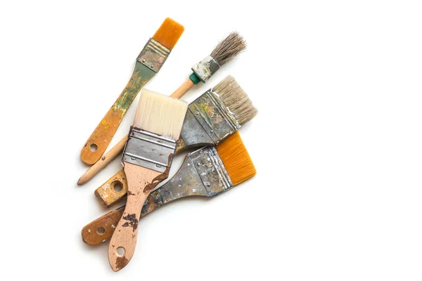 Cztery Używane Pędzle Malowania Lakierowania Lakierowania Barwienia Izolowane Cieniami Białym — Zdjęcie stockowe