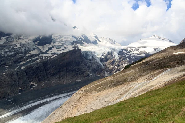 Bergsneeuwpanorama Met Gletsjer Pasterze Wolken Hoge Tauern Alpen Oostenrijk — Stockfoto
