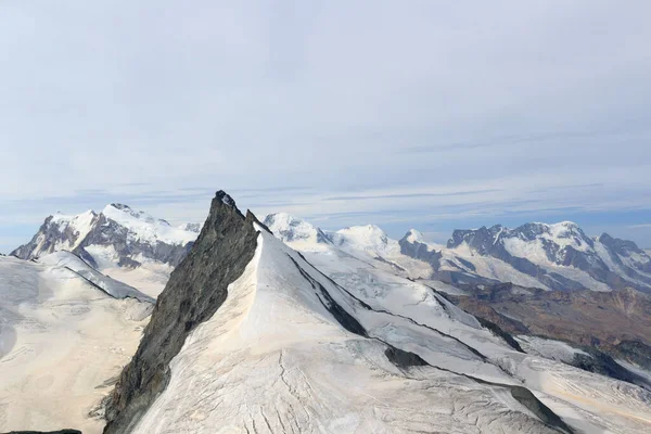 Panorama Utsikt Med Berget Rimpfischhorn Och Bergsmassiv Monte Rosa Pennine — Stockfoto