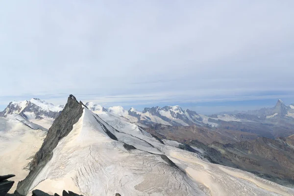 Panorama Utsikt Med Berg Rimpfischhorn Bergsmassiv Monte Rosa Och Matterhorn — Stockfoto