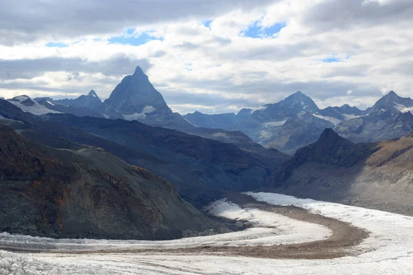 Vista Panorámica Con Montaña Matterhorn Glaciar Gorner Pennine Alps Suiza — Foto de Stock