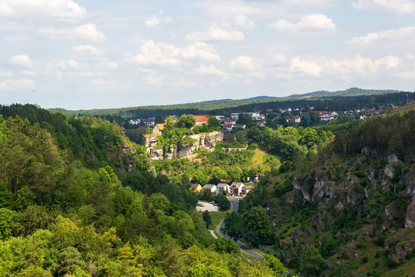 Panorama Colina Com Castelo Pottenstein Suíça Francónia Alemanha — Fotografia de Stock