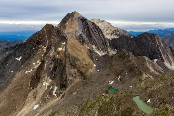 Stock image Panorama view of mountains with summit Hohe Weisse in Oetztal Alps and alpine hut Stettiner Htte in Texel group, South Tyrol, Italy