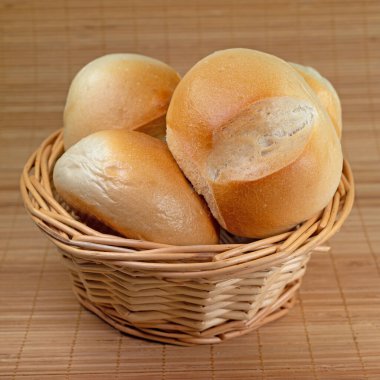 Sepette buğday çörekleri