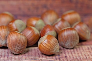 Yakın plan fındıklar.