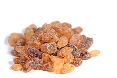 Şeker beyaz arkaplanda izole edilmiş