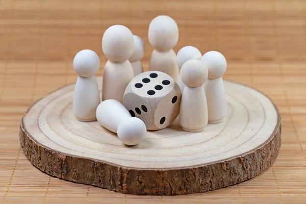 Dice Pawns Wood — Stock Photo, Image