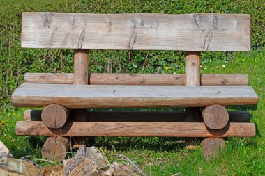 Kaba ahşap bahçe tezgahı