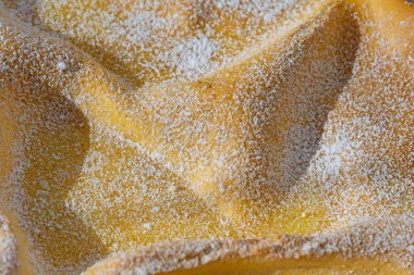 Peygamber pastası yakın planda.