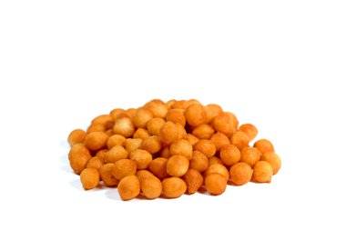 Beyaz arkaplana karşı bezelye pişirme