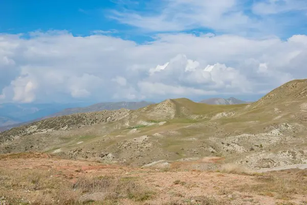 Azerbaycan 'da doğanın güzel manzaraları. Yüksek kalite fotoğraf