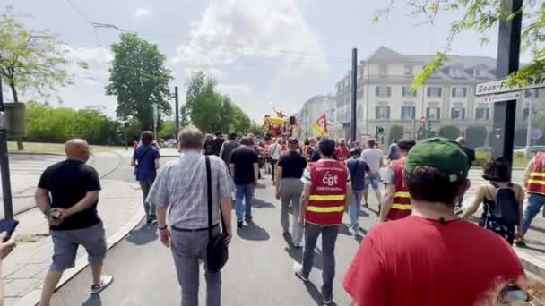 フランス マルハウス 2023年6月6日 マルハウスのストライキの人々 退職権のためのCgt抗議 — ストック動画