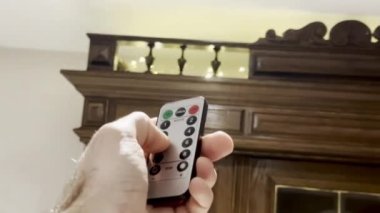 El Tutma Uzaktan Denetim Kırpma Ayarları Kabinede Dizgi Işıkları