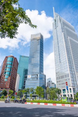 Ho Chi Minh, Vietnam - 3 Ekim 2022: Ho Chi Minh şehir manzaralı sokaklar, mimari ve taşımacılık. Yüksek kalite fotoğraf