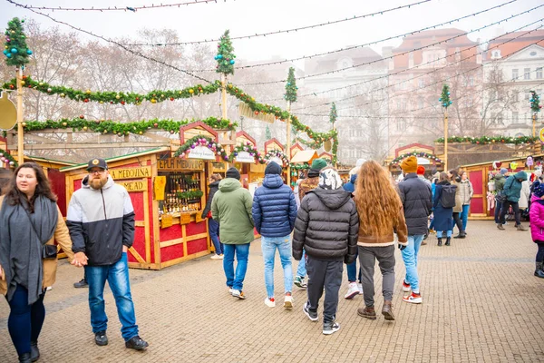 Praag Tsjechië November 2022 Traditionele Kerstmarkt Namesti Miru Vredesplein Bij — Stockfoto