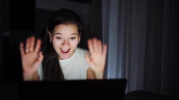 Woman Talking Video Chat Friends Laptop Webcam Sitting Night Girl — Vídeo de Stock