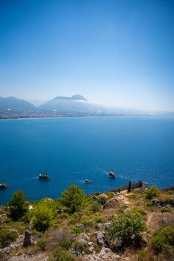 Türkiye 'nin Antalya ilçesindeki Alanya Kalesi' nin güzel deniz manzarası. Yüksek kalite fotoğraf