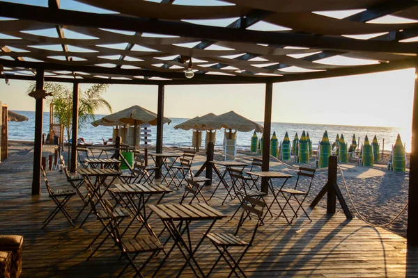 Sicilia Marzamemi Tavoli Spiaggia Vista Mare Spiaggia Lungo Costa — Foto Stock