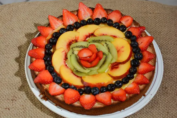 İtalyan pastası. Orijinal oburluk.