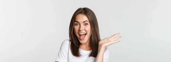 Close Excited Beautiful Brunette Girl Looking Amused Waving Hand Say — Stock Photo, Image