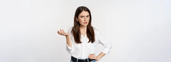 Confused Business Woman Looking Clueless Annoyed Cant Understand Smth Strange — Stock Photo, Image