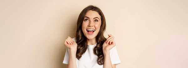 Close Portrait Enthusiastic Young Woman Rejoicing Shouting Joy Satisfaction Celebrating — стоковое фото