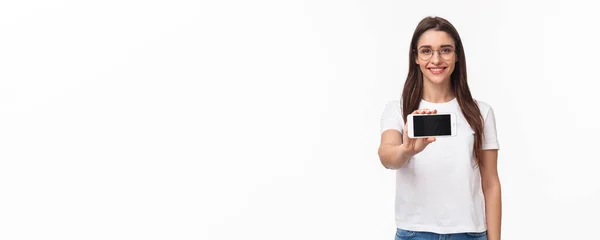 Comunicación Tecnología Estilo Vida Retrato Mujer Joven Encantadora Gafas Camiseta —  Fotos de Stock