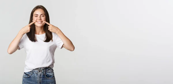 Happy Girl Pointing Fingers Mouth Showing White Perfect Teeth Beautiful — Stock Photo, Image