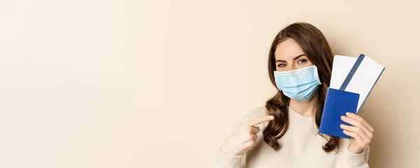 Travel Covid Pandemic Girl Medical Face Mask Travelling Showing Passport — Stock Photo, Image