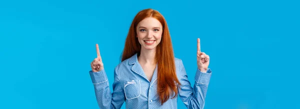 Charismatic Energized Good Looking Redhead Female Cute Pyjama Pointing Raised — Stock Photo, Image