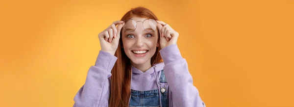 Impressed Excited Happy Pleased Young Silly Lovely Redhead Girl Receive — Stock Photo, Image