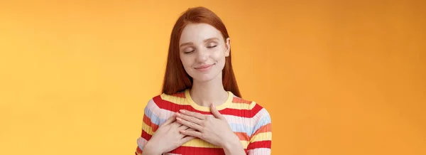 Coeur Garde Chaud Garder Les Souvenirs Les Chers Intérieur Souriant — Photo