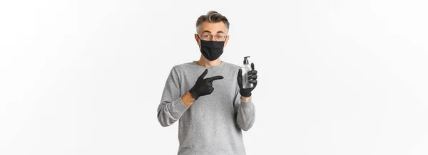 Concept Coronavirus Lifestyle Quarantine Image Middle Aged Man Medical Mask — Stock Photo, Image