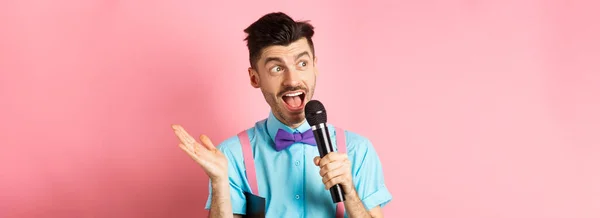 Image Male Show Host Making Speech Talking Microphone Clipboard Armpit — Stock Photo, Image