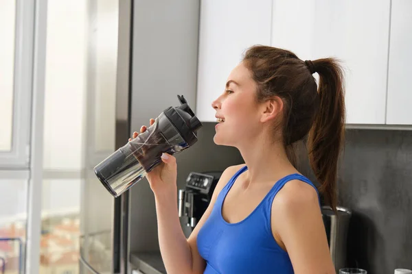 Image Fit Healthy Fitness Woman Sportswear Drinking Water Holding Bottle — Stock Photo, Image