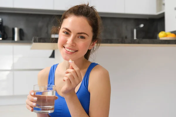 Close Portrait Brunette Fitness Woman Taking Dietary Supplements Vitamins Glass — Stock Photo, Image