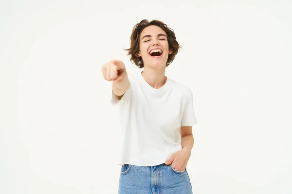 Retrato Mulher Entusiasmada Rindo Apontando Dedo Para Câmera Sorrindo Escolhendo — Fotografia de Stock