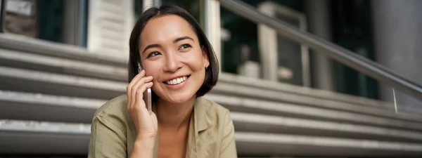 Portrait Asian Girl Smiles While Talks Mobile Phone Young Woman — Stock Photo, Image