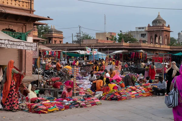 Jodhpur Rajasthan Indien 2019 Rajasthani Frauenkleider Die Abends Auf Dem — Stockfoto