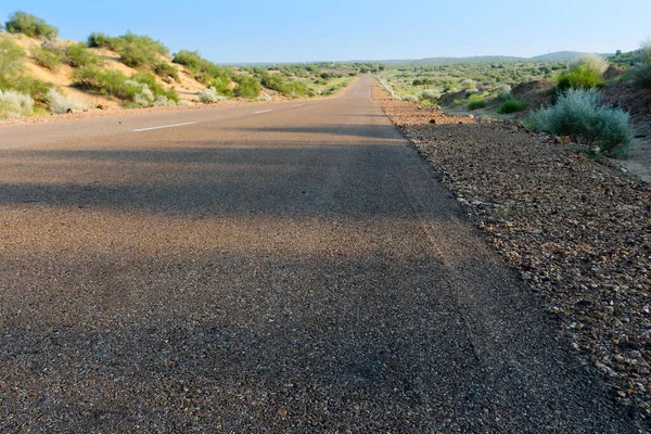 Ochtend Woestijn Met Lege Hoge Weg Nationale Snelweg Die Door — Stockfoto