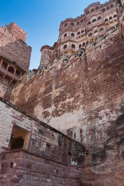Blick Auf Alte Riesige Steinmauern Des Berühmten Mehrangarh Fort Jodhpur — Stockfoto