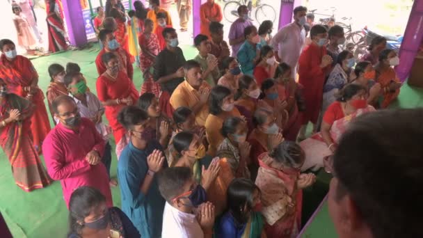 Хаура Західна Бенгалія Індія Жовтня 2021 Індуїстські Віддані Пропонують Пушпанджалі — стокове відео