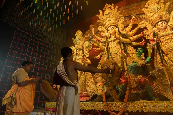 Howrah Západní Bengálsko Indie Října 2022 Hinduističtí Kněží Uctívají Bohyni — Stock fotografie
