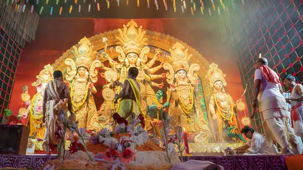 Howrah Batı Bengal Hindistan Ekim 2022 Hindu Purohits Tanrıça Durga — Stok fotoğraf
