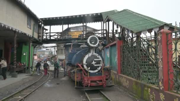 Darjeeling West Bengal India 2023 Treno Giocattolo Vapore Preparazione Viaggio — Video Stock