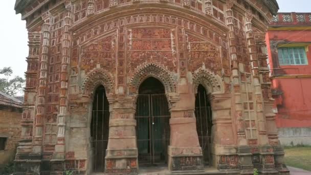 Beroemde Antpur Radhagovindjiu Tempel Met Bewerkt Hout Prachtige Terracotta Houtsnijwerk — Stockvideo