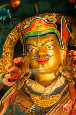 Goutama Buddha 'nın yüzü, Budist dini sembolü Sikkim Manastırı - Sikkim, Hindistan. İzinle resim çekimi.