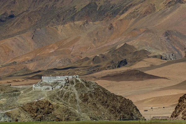 2023年8月5日 印度拉达克山顶上的汉勒修道院 — 图库照片